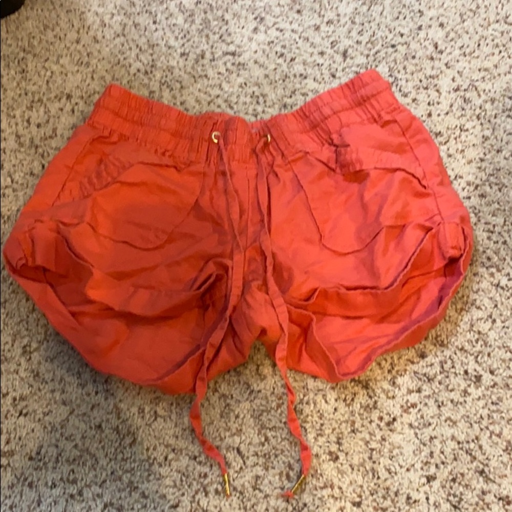 guess shorts